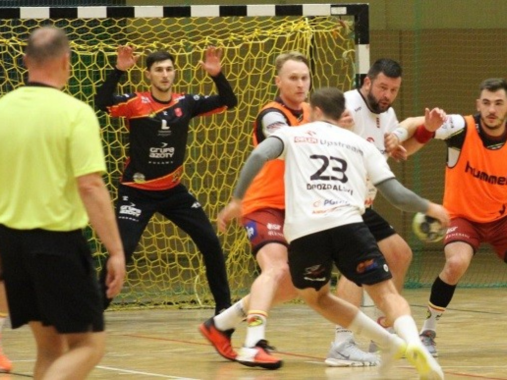 I Liga piłki ręcznej: AZS UJK Kielce - MKS Padwa Zamość 26:31