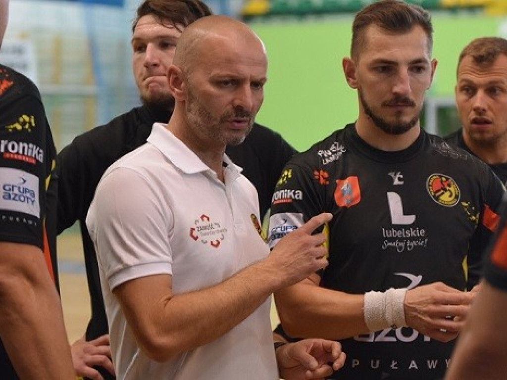 I Liga piłki ręcznej: AZS UJK Kielce - MKS Padwa Zamość 26:31
