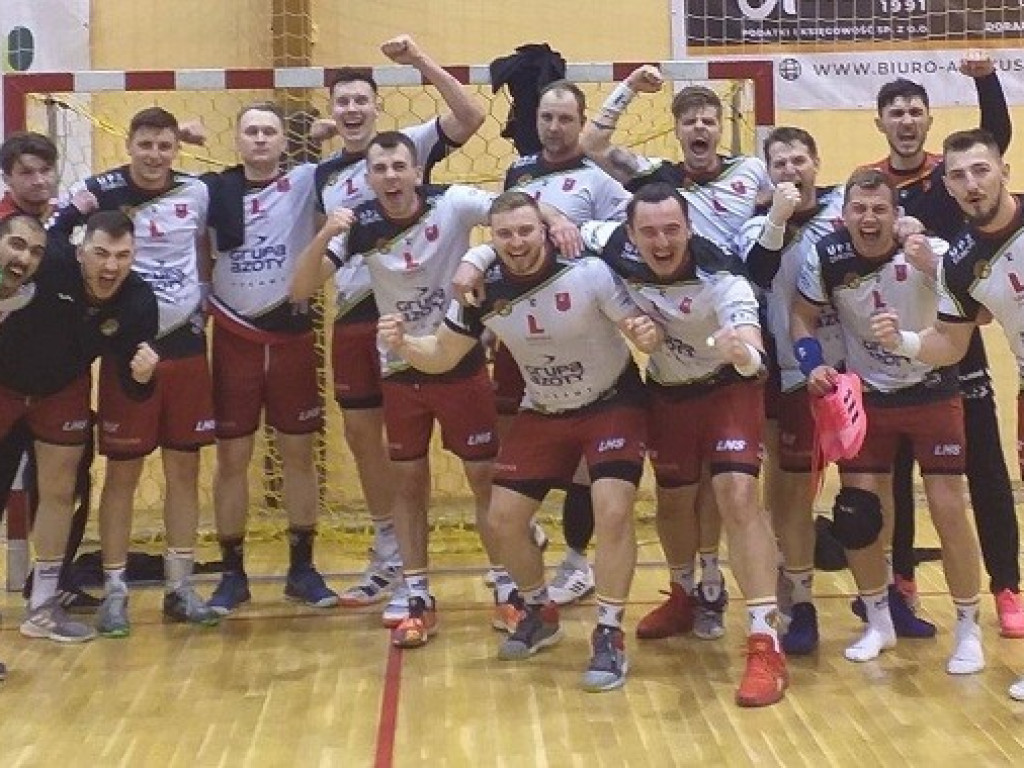 I Liga piłki ręcznej: AZS UJK Kielce - MKS Padwa Zamość 26:31