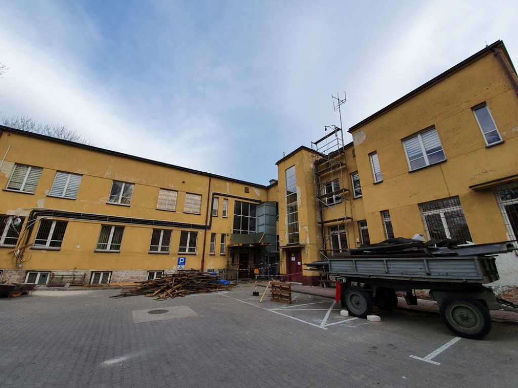 Hrubieszów: Remont budynku Urzędu Miasta i Starostwa Powiatowego - ZDJĘCIA