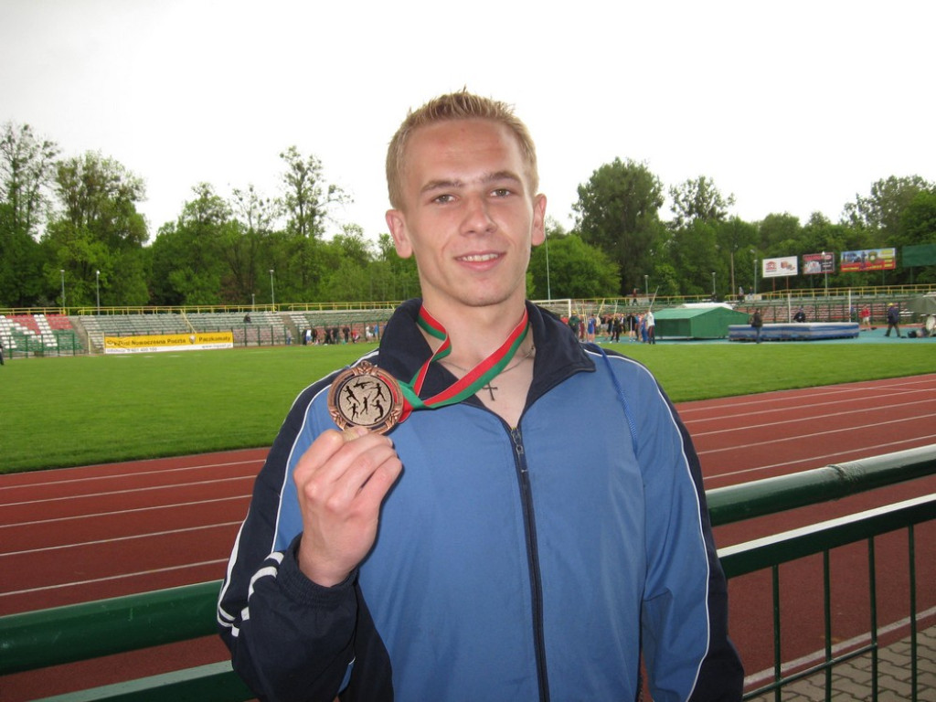 Mikołaj Raczyński przez sport ruszył z Nieledwi na podbój futbolowego świata! - ZDJĘCIA