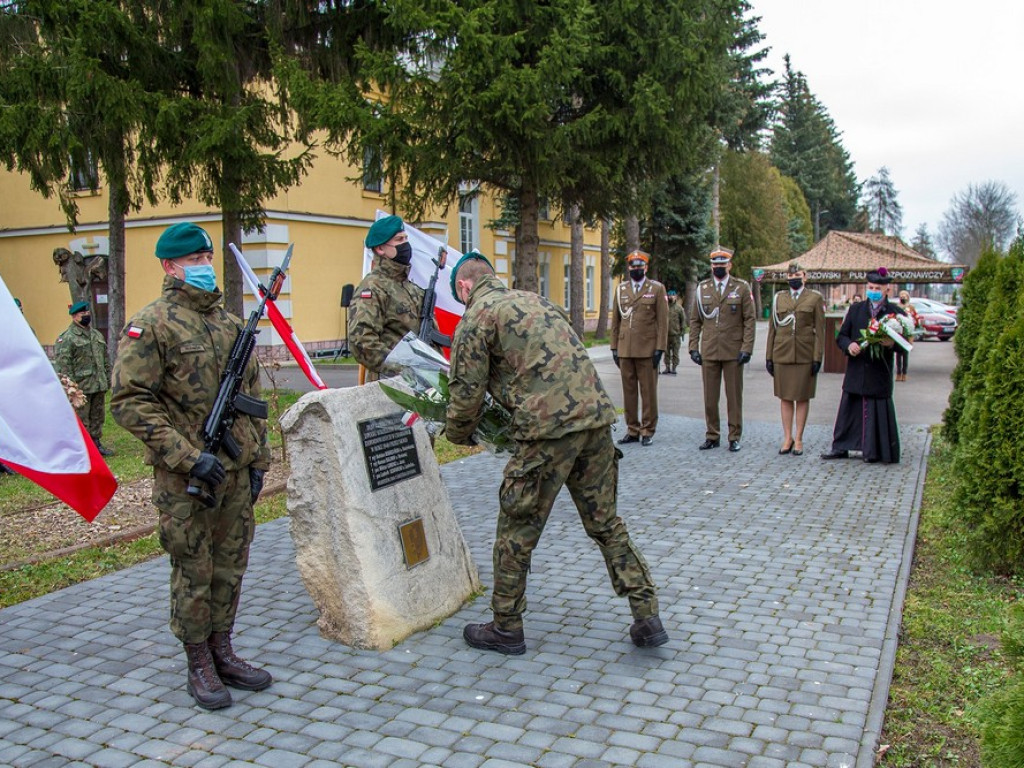 Hrubieszów w hołdzie ofiarom Katynia - ZDJĘCIA