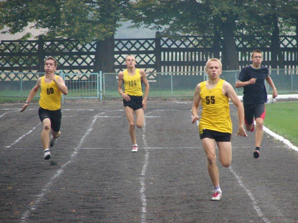 Mikołaj Raczyński przez sport ruszył z Nieledwi na podbój futbolowego świata! - ZDJĘCIA