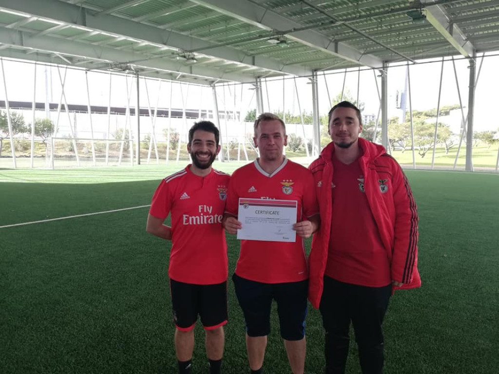 Mikołaj Raczyński przez sport ruszył z Nieledwi na podbój futbolowego świata! - ZDJĘCIA