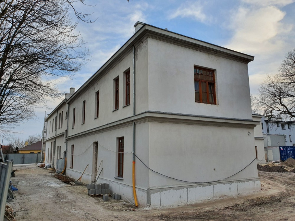 Hrubieszów: Trwa remont Syndykatu Rolniczego - ZDJĘCIA