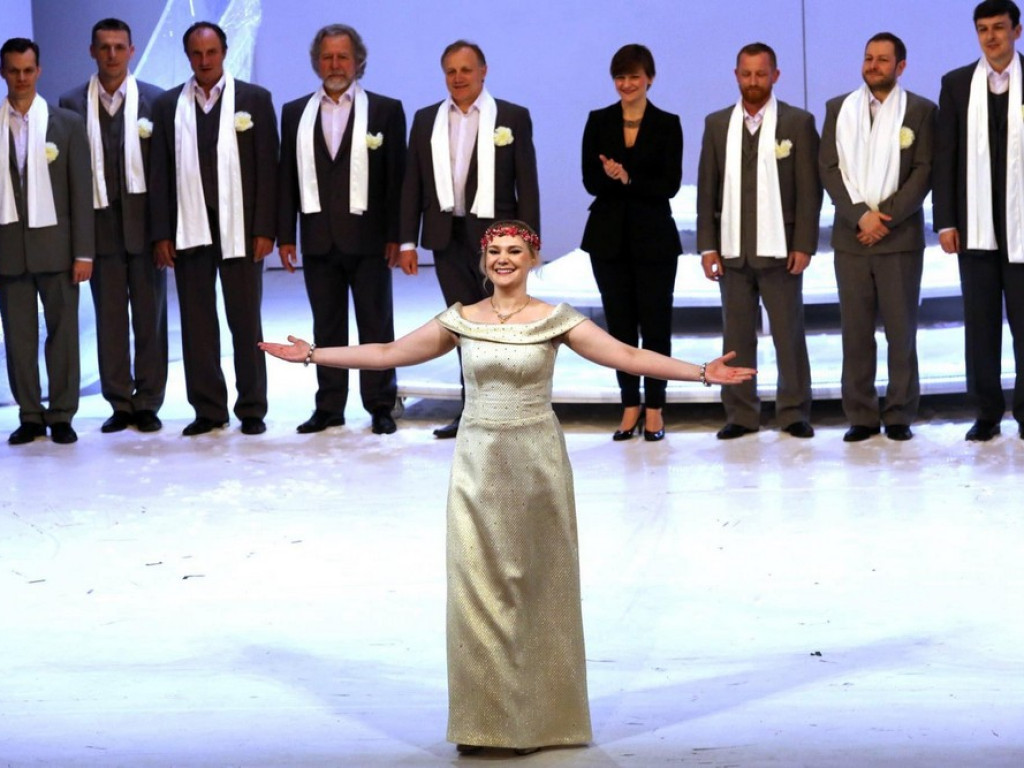 Rozmowa z Aleksandrą Opałą - podbijającą polskie sceny operowe! - ZDJĘCIA