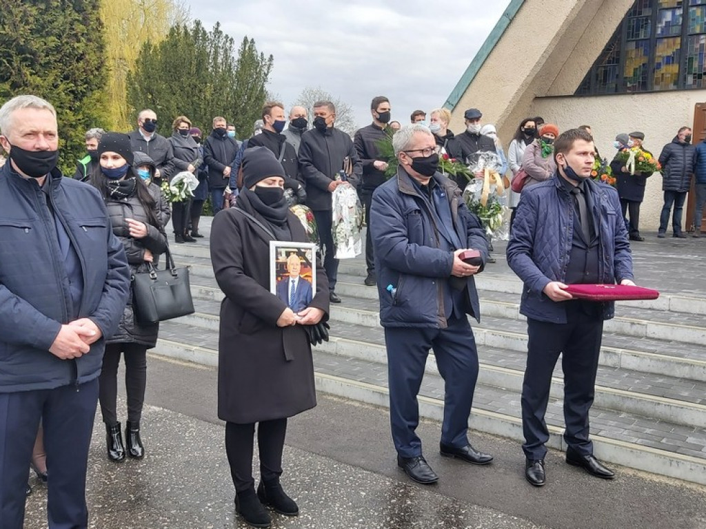 Stanisław Janiec pośmiertnie odznaczony Krzyżem Kawalerskim Orderu Odrodzenia Polski. Fotoreportaż z uroczystości pogrzebowych