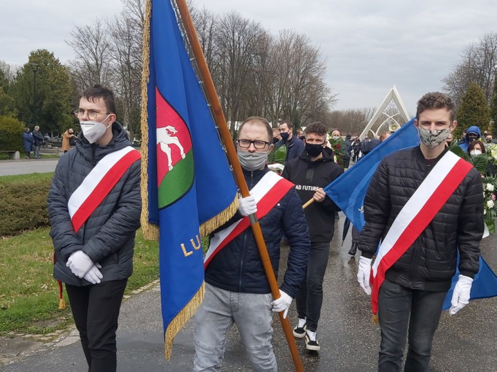 Stanisław Janiec pośmiertnie odznaczony Krzyżem Kawalerskim Orderu Odrodzenia Polski. Fotoreportaż z uroczystości pogrzebowych
