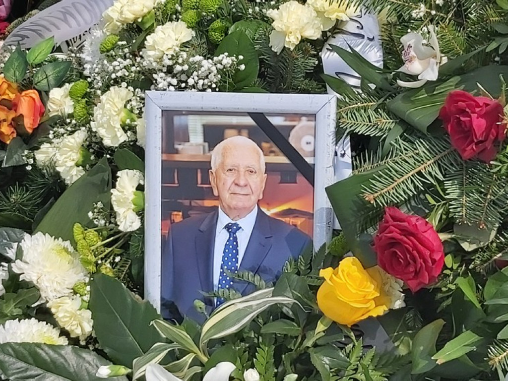 Stanisław Janiec pośmiertnie odznaczony Krzyżem Kawalerskim Orderu Odrodzenia Polski. Fotoreportaż z uroczystości pogrzebowych