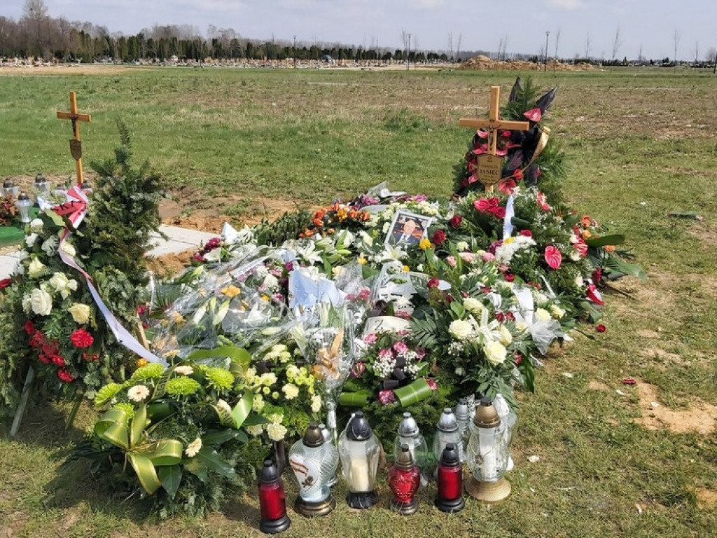Stanisław Janiec pośmiertnie odznaczony Krzyżem Kawalerskim Orderu Odrodzenia Polski. Fotoreportaż z uroczystości pogrzebowych