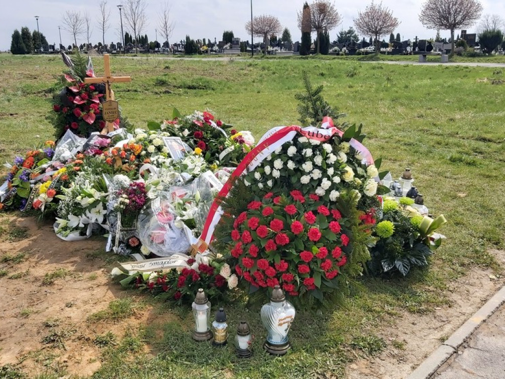 Stanisław Janiec pośmiertnie odznaczony Krzyżem Kawalerskim Orderu Odrodzenia Polski. Fotoreportaż z uroczystości pogrzebowych