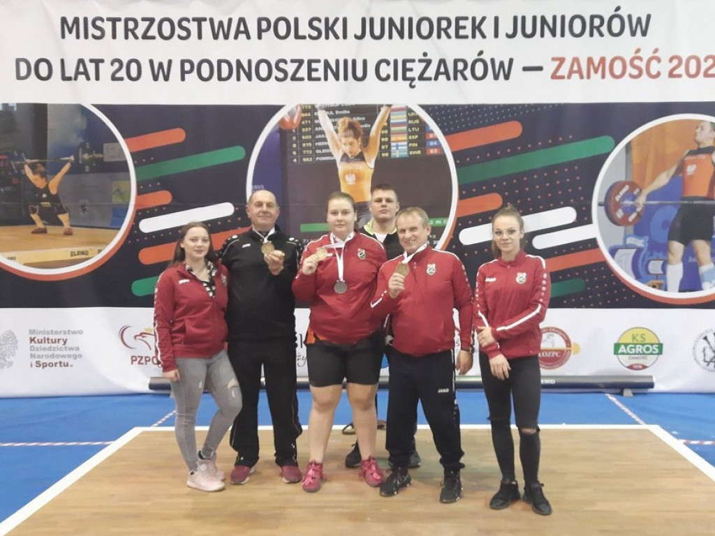 Trzy kolory medali dla Unii Hrubieszów na Mistrzostwach Polski Juniorów w podnoszeniu ciężarów - ZDJĘCIA