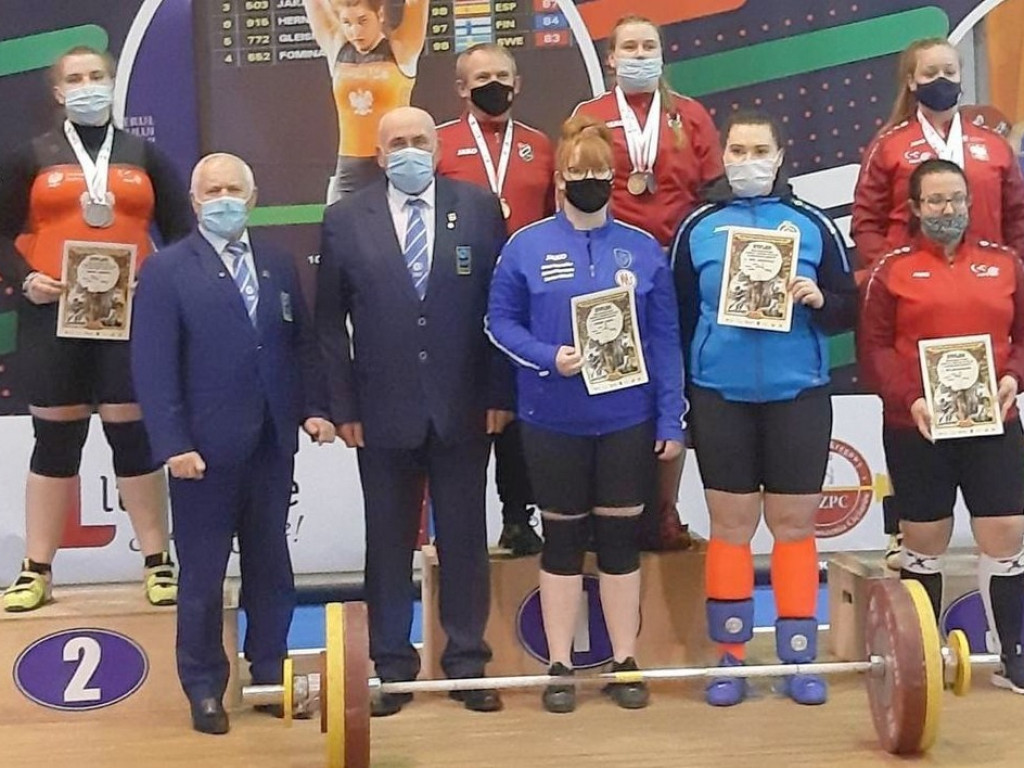 Trzy kolory medali dla Unii Hrubieszów na Mistrzostwach Polski Juniorów w podnoszeniu ciężarów - ZDJĘCIA