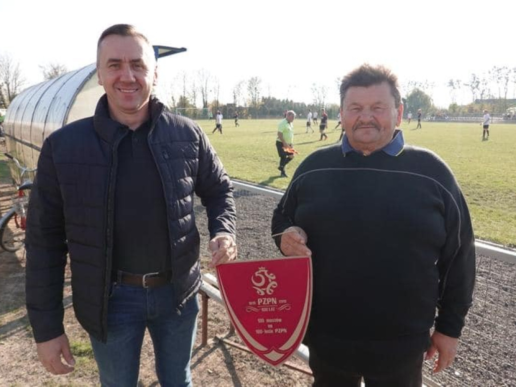 Piłkarskie ligi 1 - 5 maja 2021 r. - ZDJĘCIA