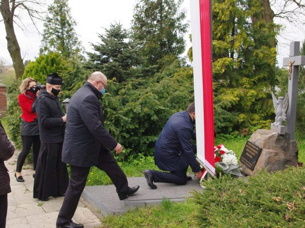 Obchody 230 rocznicy uchwalenia Konstytucji 3 Maja w Trzeszczanach - ZDJĘCIA