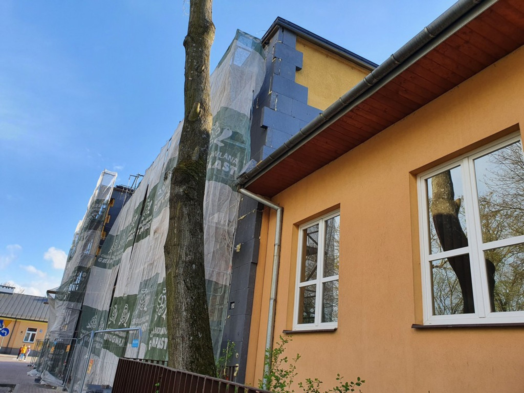 Hrubieszów: Trwa Remont budynku Urzędu Miasta i Starostwa Powiatowego - ZDJĘCIA