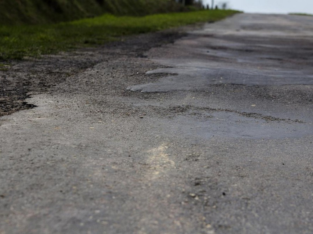 Odpowiedź wojewody na pismo radnych z Trzeszczan w sprawie drogi Hrubieszów - Skierbieszów - ZDJĘCIA