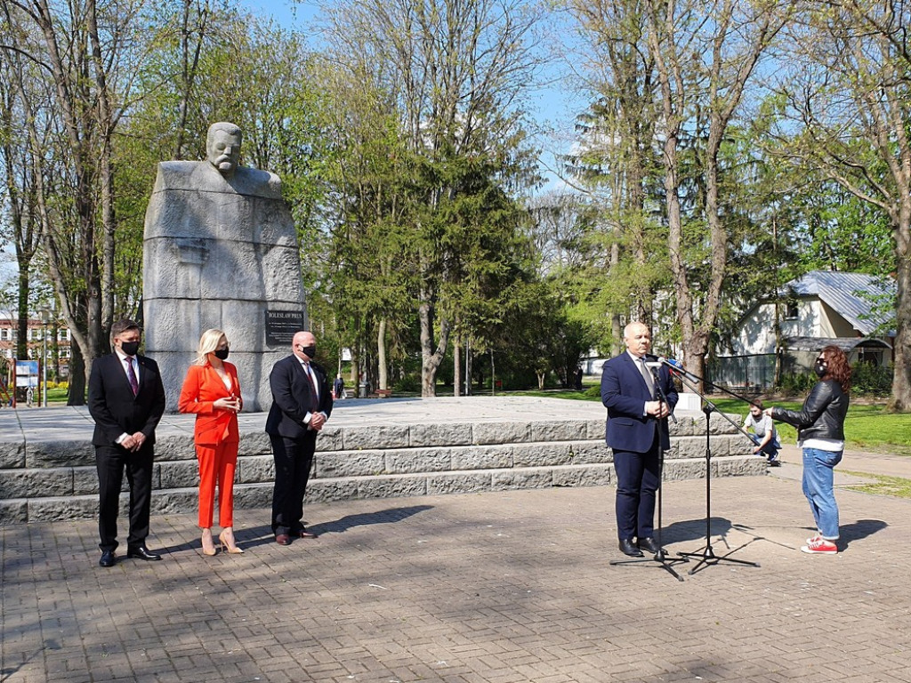 Premier Jacek Sasin z wizytą w Hrubieszowie - ZDJĘCIA, WIDEO