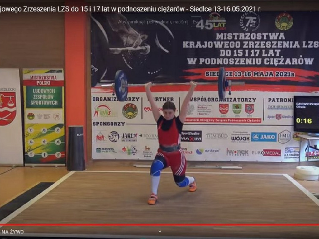 Oliwia Dziewiczkiewicz i Ryszard Poznański z medalami Mistrzostw Polski LZS w podnoszeniu ciężarów - ZDJĘCIA