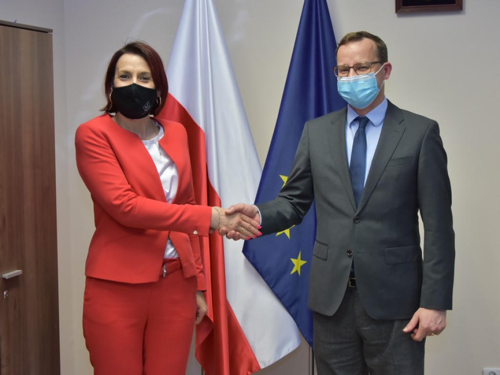 Pomoc dla niepełnosprawnego Michała - wizyta wiceministra sprawiedliwości Marcina Romanowskiego w Hrubieszowie - ZDJĘCIA, WIDEO