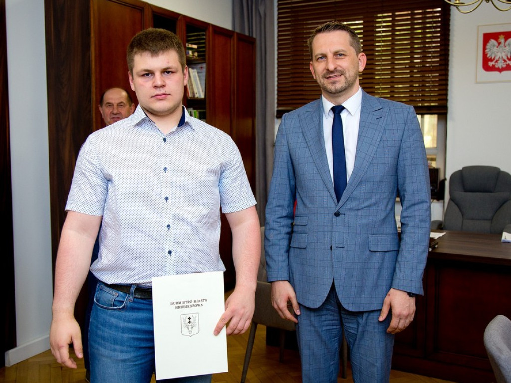Nagrody dla sportowców i trenerów Unii Hrubieszów - ZDJĘCIA