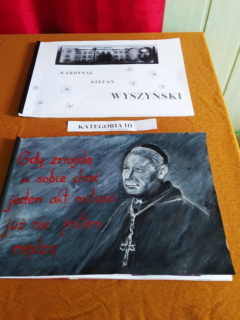 Hrubieszów: Kardynał Stefan Wyszyński - Prymas Tysiąclecia. Nagrody w konkursie rozdane