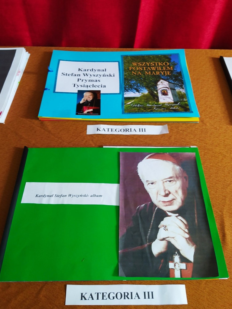 Hrubieszów: Kardynał Stefan Wyszyński - Prymas Tysiąclecia. Nagrody w konkursie rozdane