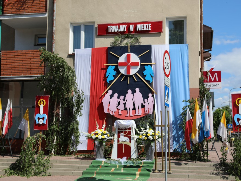 Hrubieszów: Procesja Bożego Ciała w parafiach św. Mikołaja i św. Stanisława Kostki - ZDJĘCIA