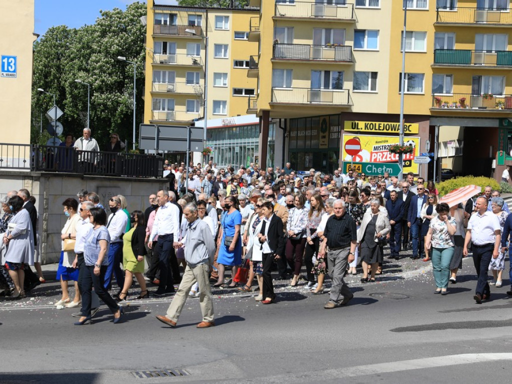 Hrubieszów: Procesja Bożego Ciała w parafiach św. Mikołaja i św. Stanisława Kostki - ZDJĘCIA
