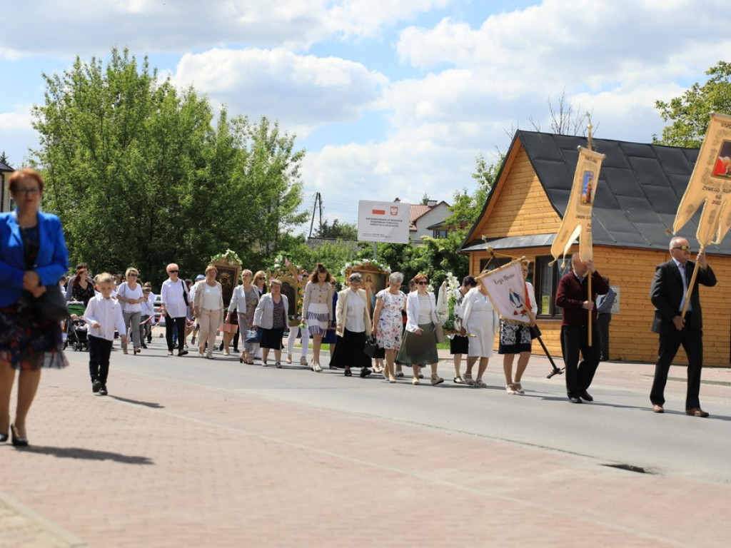 Hrubieszów: Procesja Bożego Ciała w parafiach św. Mikołaja i św. Stanisława Kostki - ZDJĘCIA