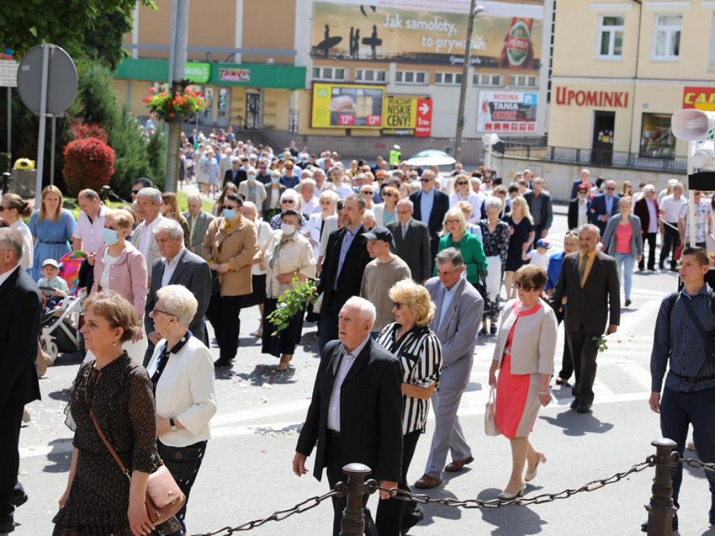 Hrubieszów: Procesja Bożego Ciała w parafiach św. Mikołaja i św. Stanisława Kostki - ZDJĘCIA