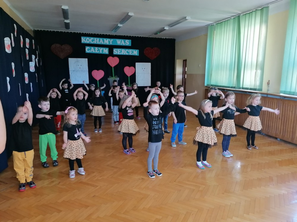 Dzień Mamy i Taty w Przedszkolu nr 2 - ZDJĘCIA