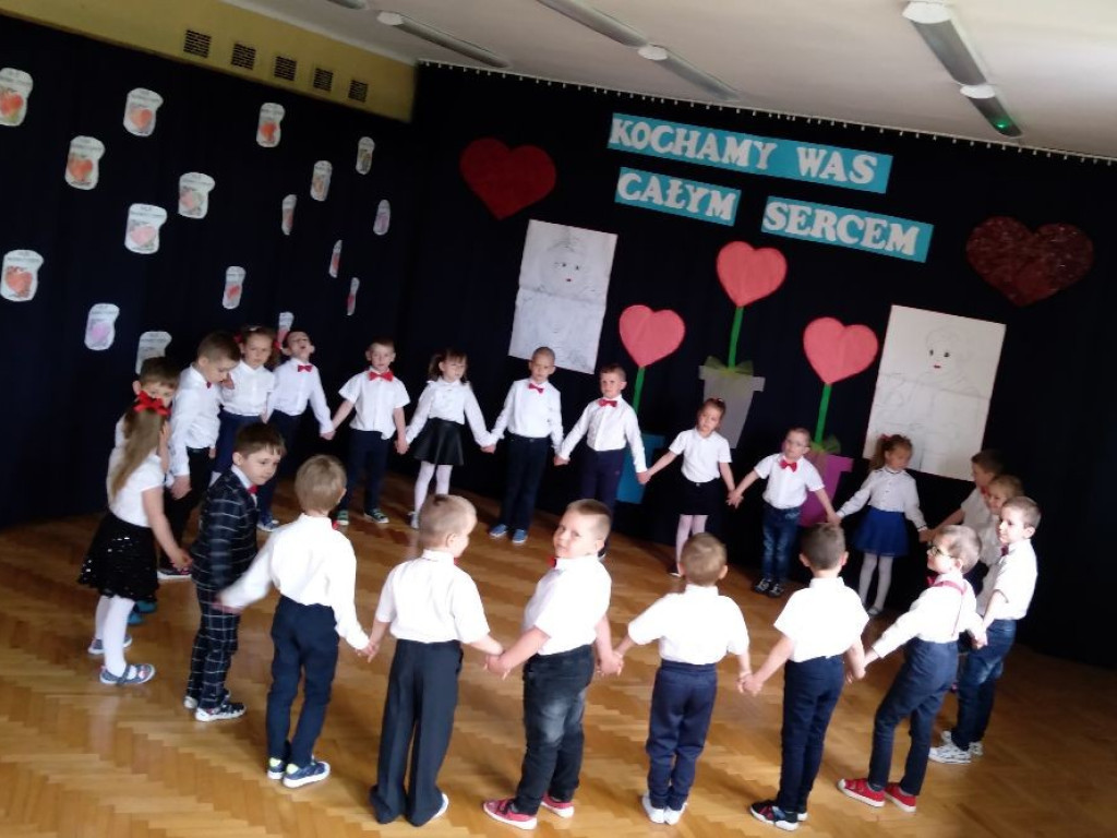 Dzień Mamy i Taty w Przedszkolu nr 2 - ZDJĘCIA