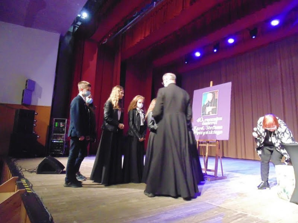 Dzień Patrona Szkoły w hrubieszowskiej Dwójce - ZDJĘCIA