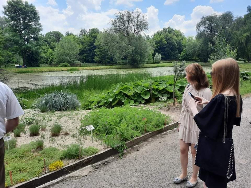 Natalia i Izabela z indeksami w kieszeni! - ZDJĘCIA