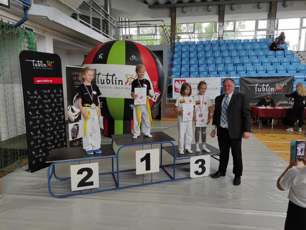 Udany start młodych zawodników UKS Sportów Walki Werbkowice - ZDJĘCIA