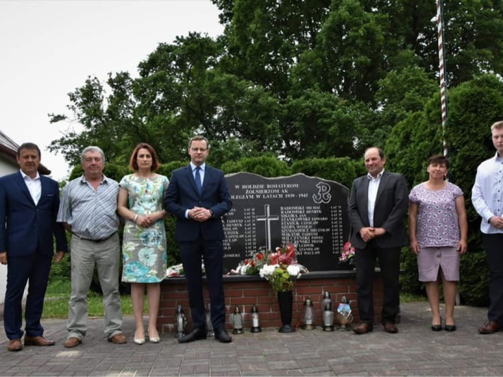 Wizyta ministra w gminie Trzeszczany - ZDJĘCIA