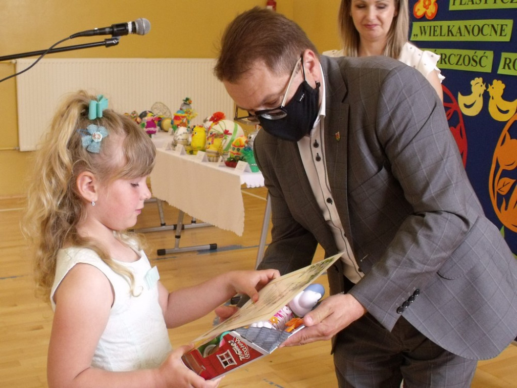Czerniczyn: Rozstrzygnięcie Gminnego Konkursu Plastycznego 