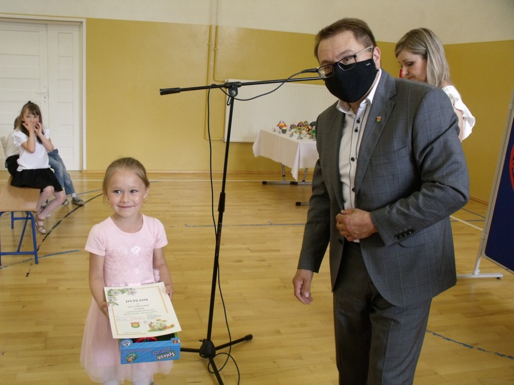 Czerniczyn: Rozstrzygnięcie Gminnego Konkursu Plastycznego 