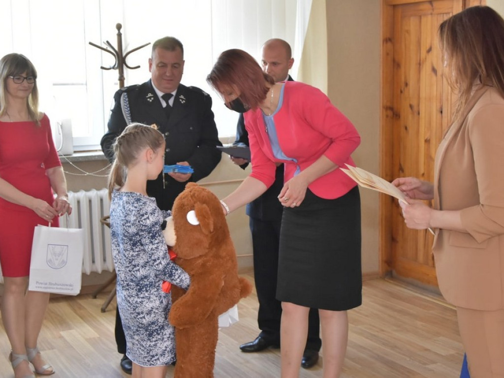 Strażak zawsze pomoc swą okaże... - ZDJĘCIA