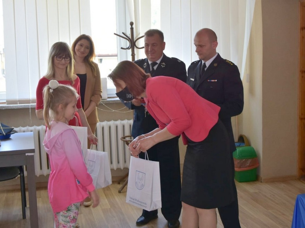 Strażak zawsze pomoc swą okaże... - ZDJĘCIA