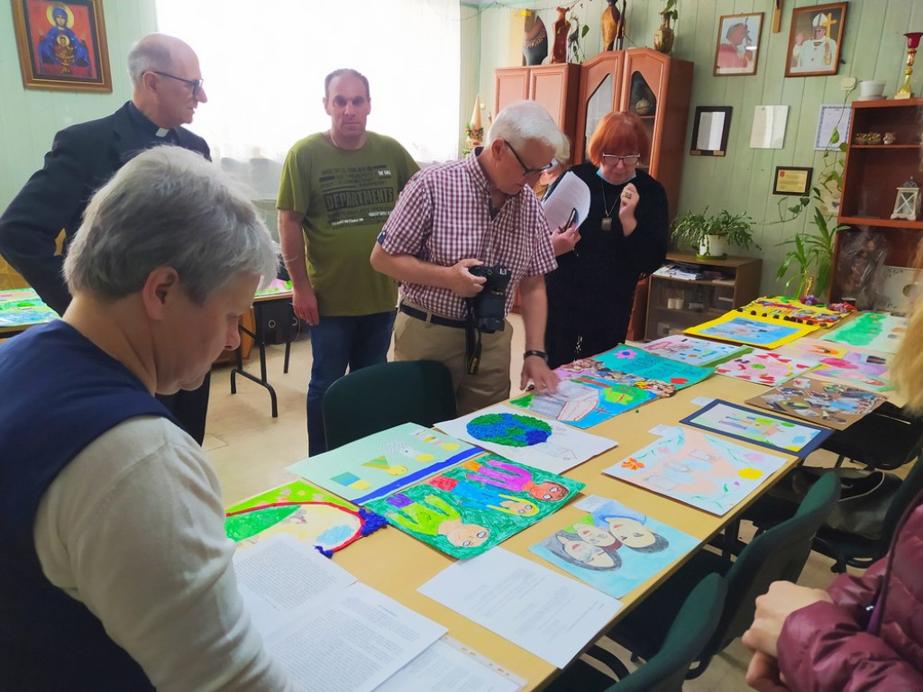 Caritas Hrubieszów: Ja i moja rodzina - ZDJĘCIA