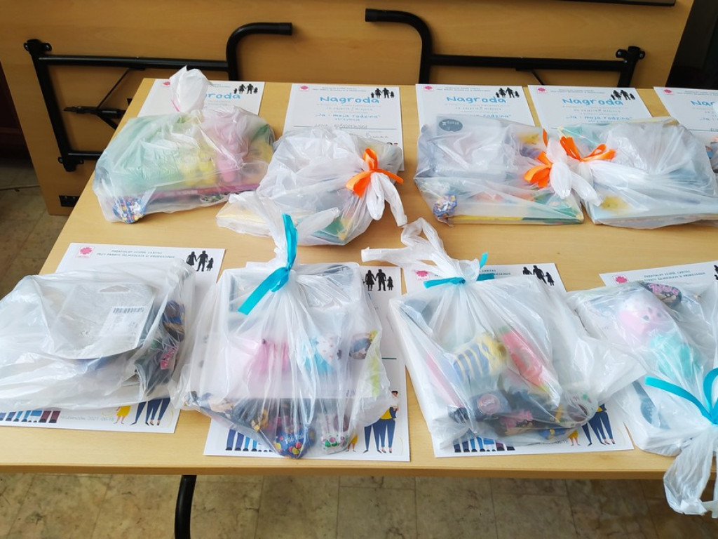 Caritas Hrubieszów: Ja i moja rodzina - ZDJĘCIA