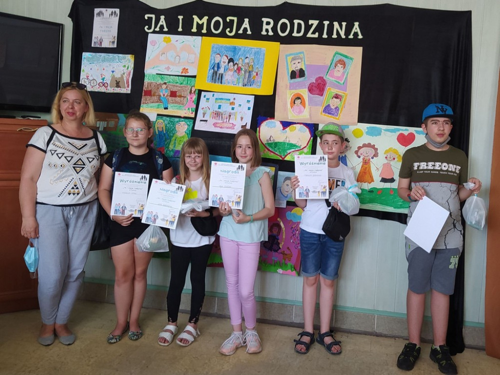 Caritas Hrubieszów: Ja i moja rodzina - ZDJĘCIA