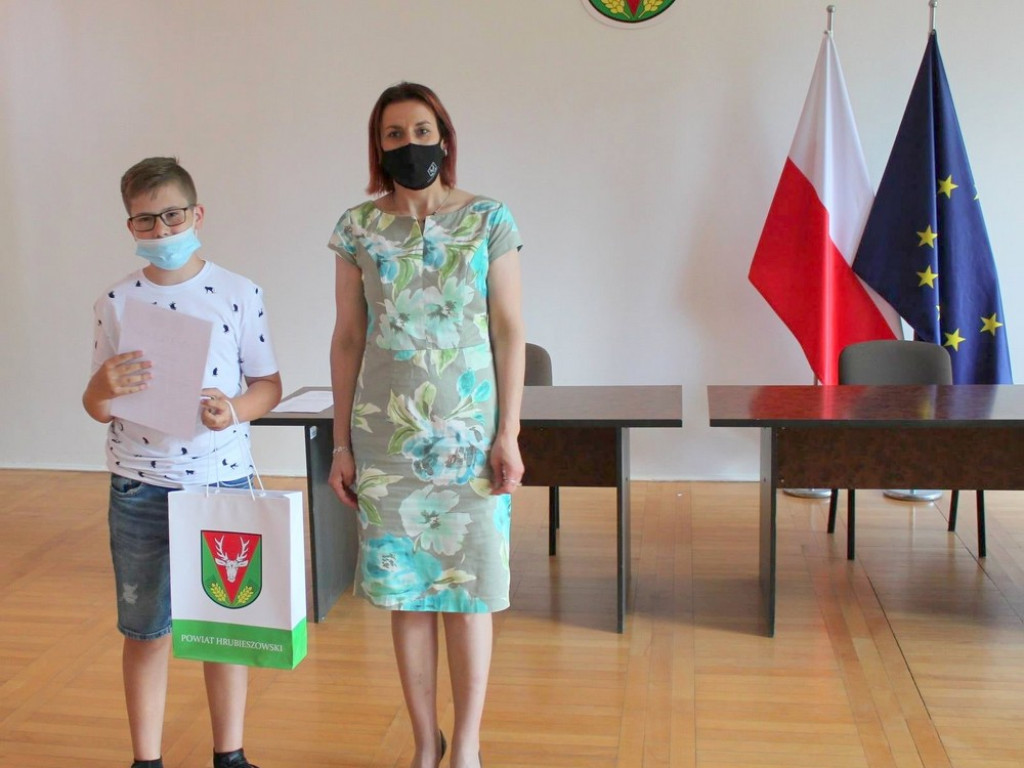 100 lat Związku Ochotniczych Straży Pożarnych - nagrody w konkursie rozdane - ZDJĘCIA