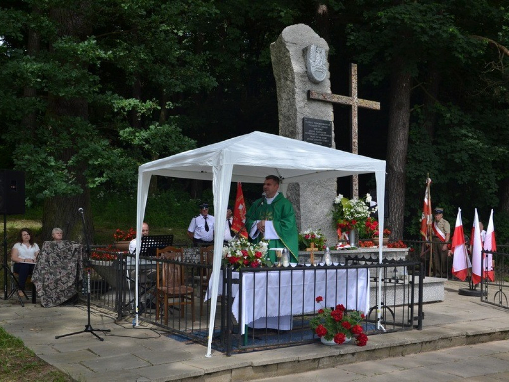 Gmina Uchanie: Uroczystości we wsi Staszic - ZDJĘCIA