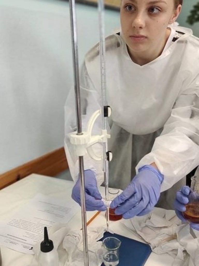 Staszic: Zajęcia laboratoryjne z chemii z wykładowcami Uniwersytetu Przyrodniczego z Lublina - ZDJĘCIA