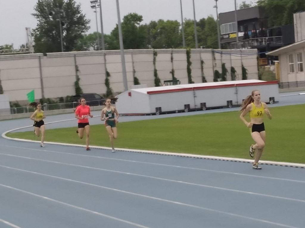 Trzy medale w lekkoatletycznych Mistrzostwach Województwa Juniorów - ZDJĘCIA