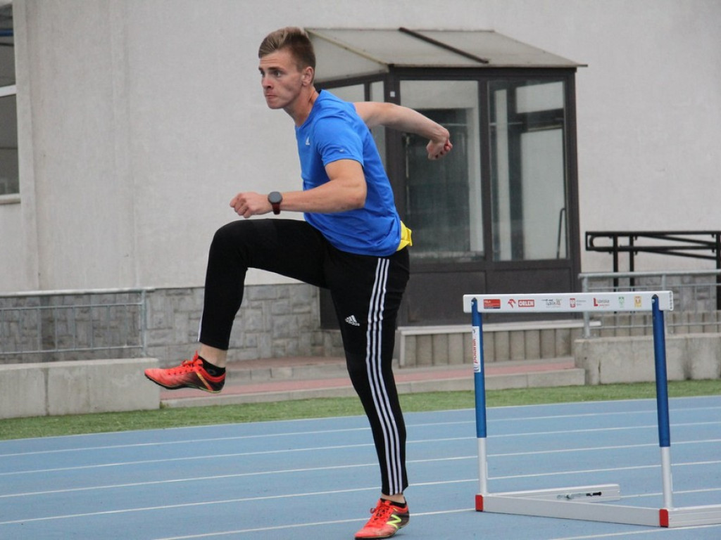 Trzy medale w lekkoatletycznych Mistrzostwach Województwa Juniorów - ZDJĘCIA