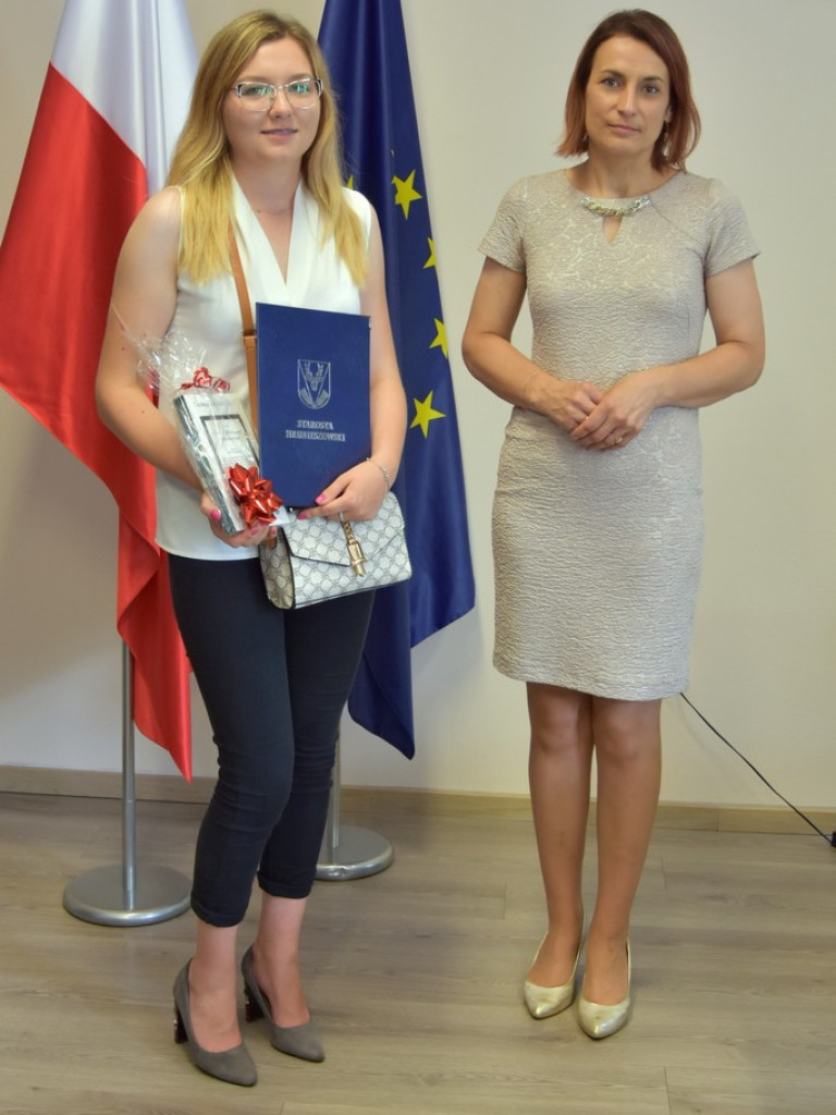 Zakończenie roku w hrubieszowskich szkołach średnich - ZDJĘCIA